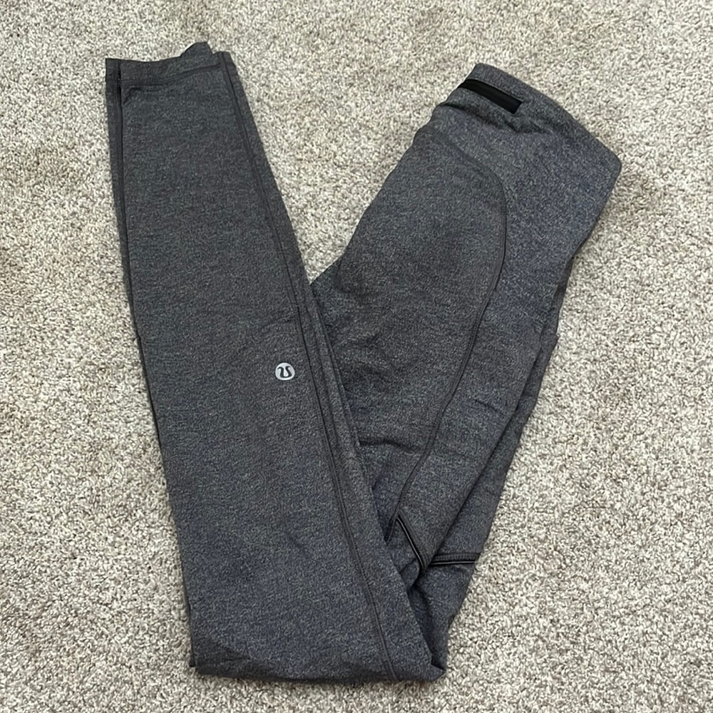 Grey Lululemon Leggings 28” Inseam Size 4